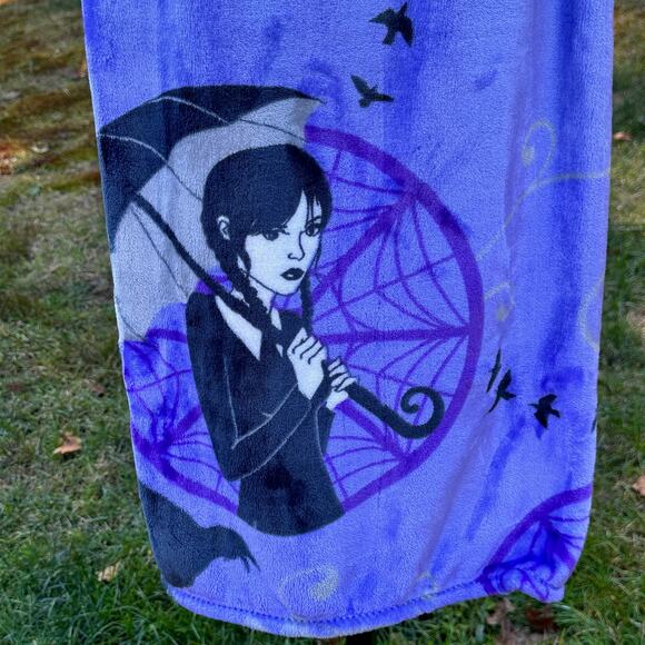 Netflix Wednesday Addams Throw Blanket 60 in. x 70 in. Purple Umbrella NWT - Picture 3 of 12